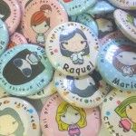 Chapas personalizadas para fiestas infantiles, qué viva el color