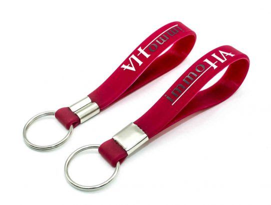 Pulseras y llaveros de silicona personalizados