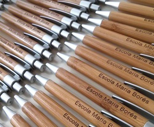 Llaveros de madera y bolígrafos de bambú, regalos personalizados ecológicos