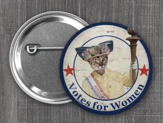 ¿Pines, chapas o parches? El uso ideal para cada uno