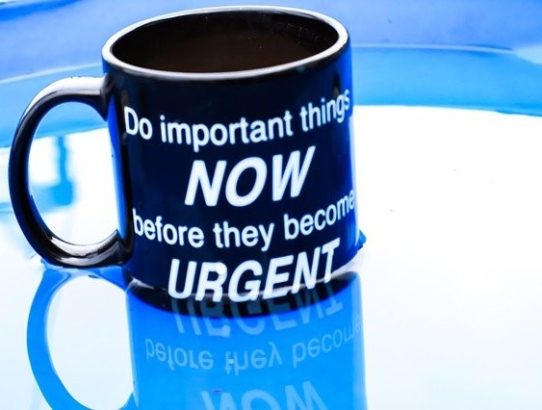 ¿Qué se necesita para personalizar una taza?