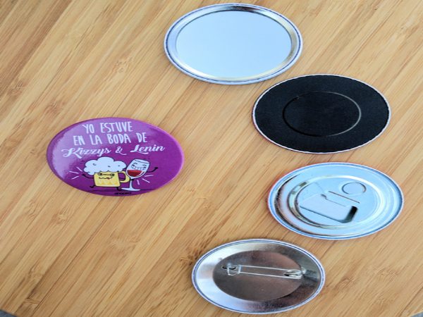 Te hablamos sobre los mejores 6 tipos de detalles personalizados para tu boda, su funcionalidad y para qué tipo de invitados son mejores.